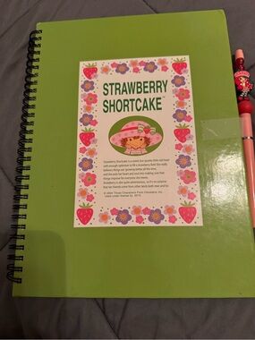 Strawberry Shortcake Spiral Notebook - Green Cover & pen